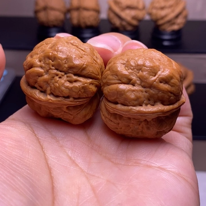 文玩核桃把件肌肉蟾42
