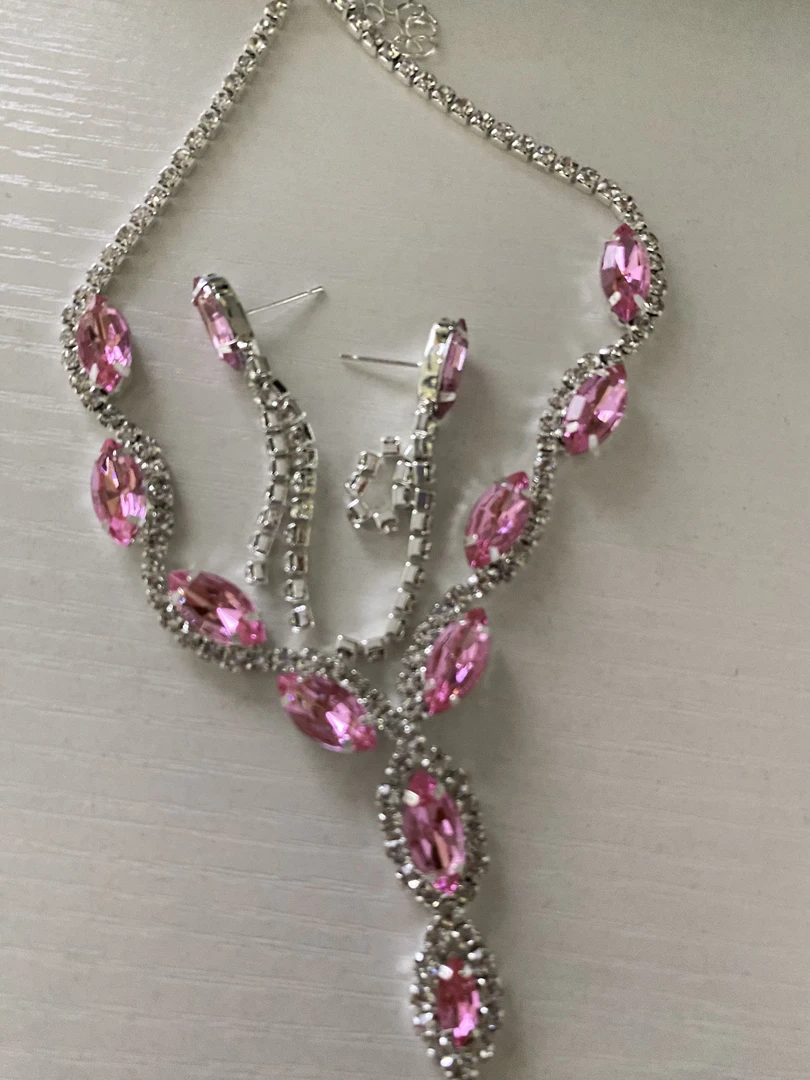 套装Z016 亮闪闪 时尚饰品百搭款 轻奢简约大气款