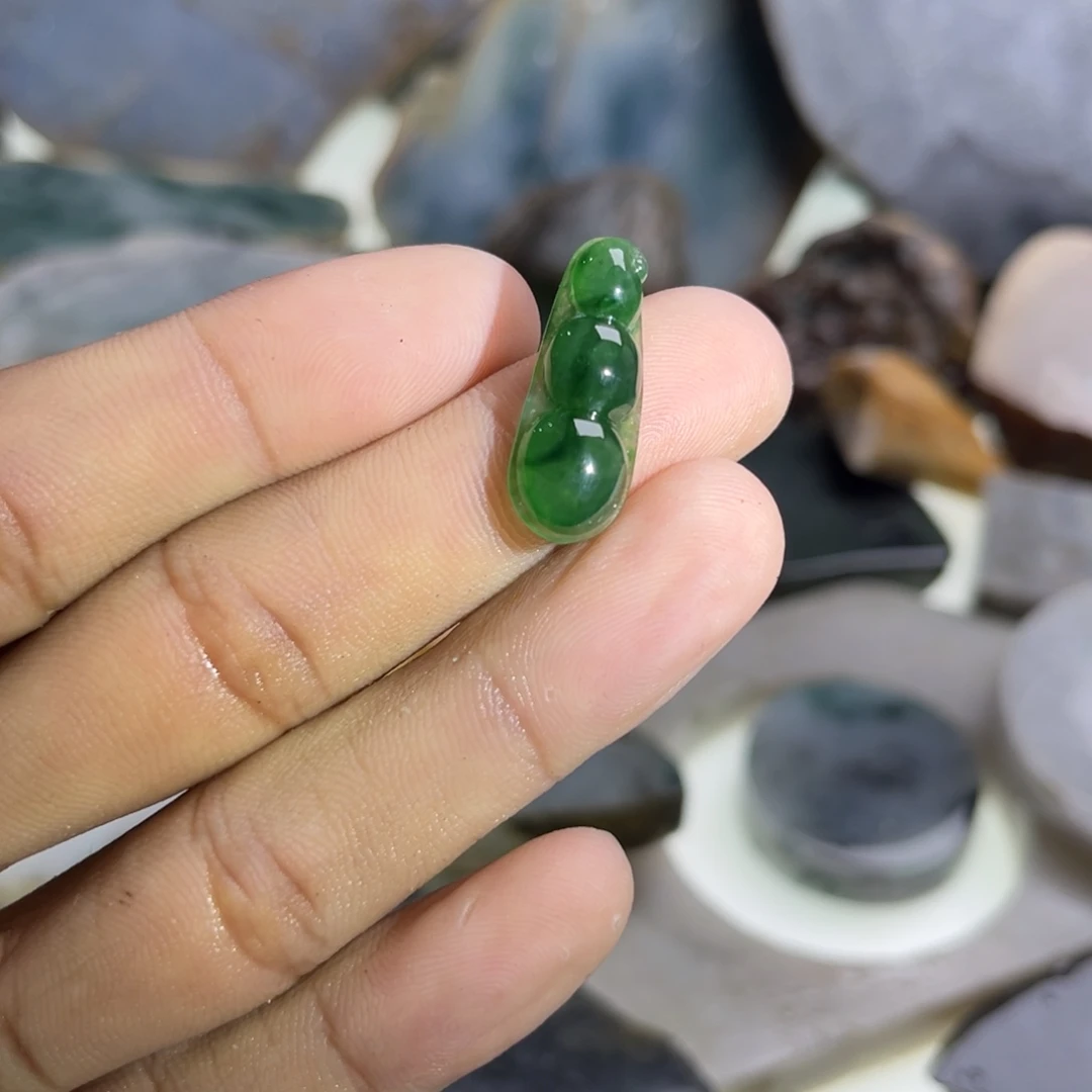 翡翠散珠纯天然缅甸翡翠A货