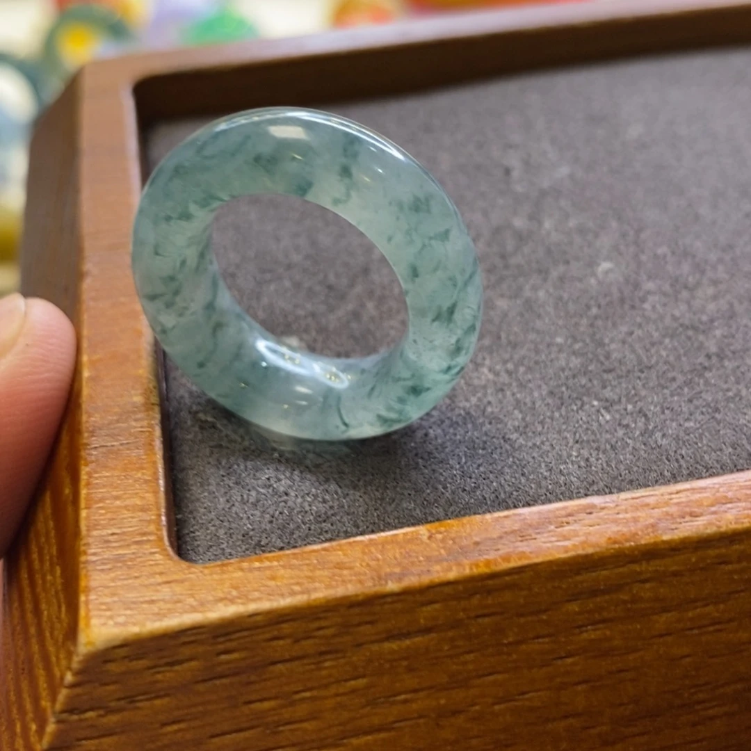 翡翠戒指未镶嵌翡翠戒指11
