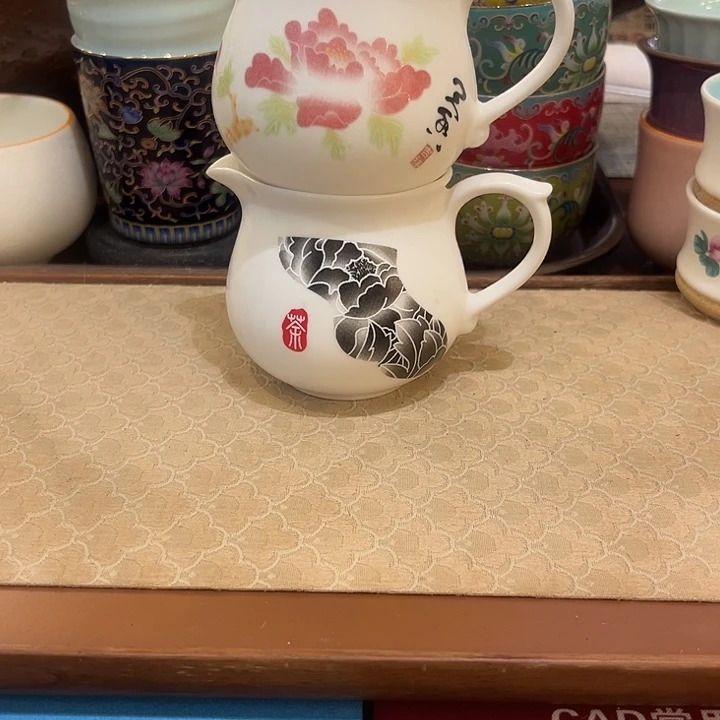 瓷片陶瓷公杯微瑕2个