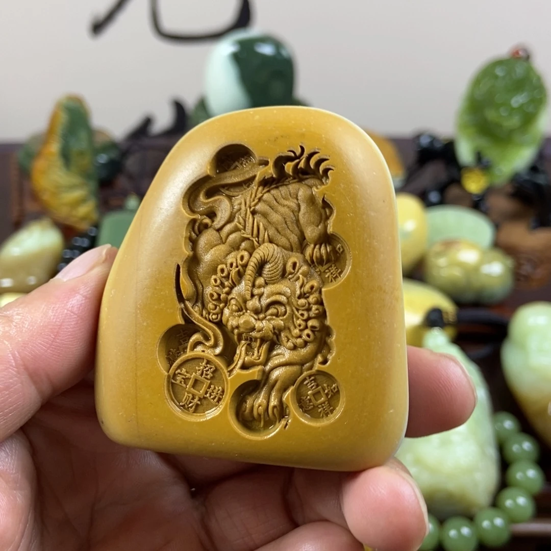 未镶嵌摆件木变石