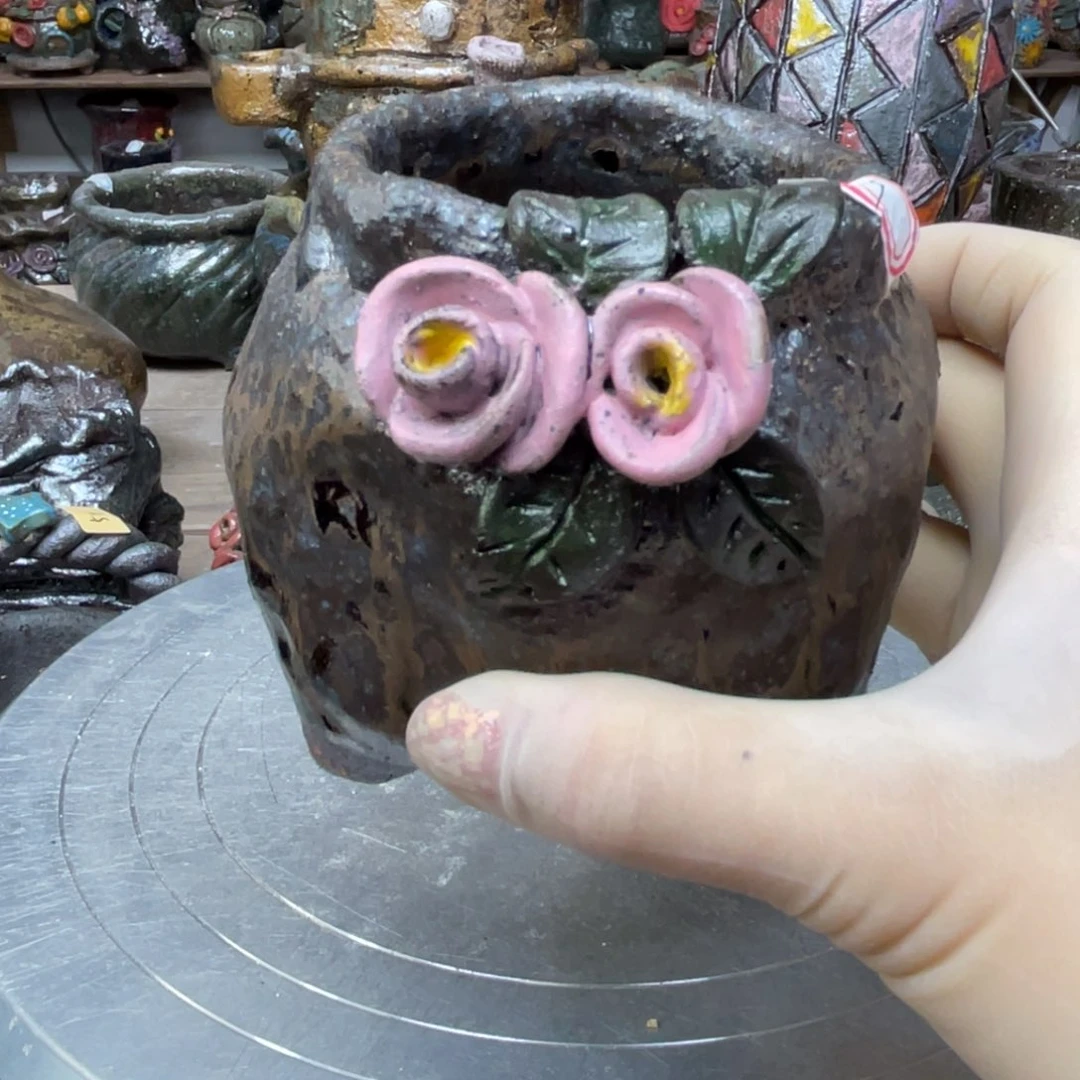 红陶粗砂陶瓷花盆