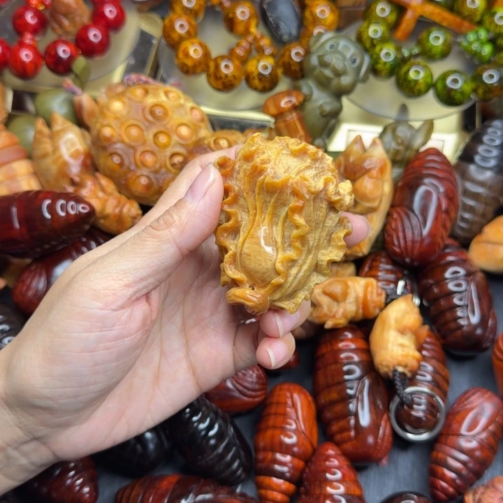 松木琥珀木文玩手串