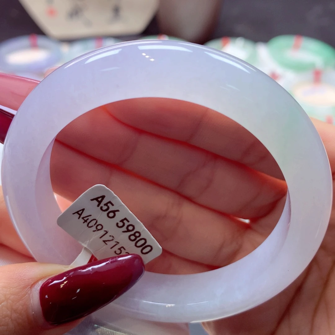 翡翠手镯未镶嵌泥鳅背12号66