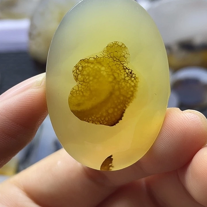 未镶嵌颈饰玛瑙/玉髓