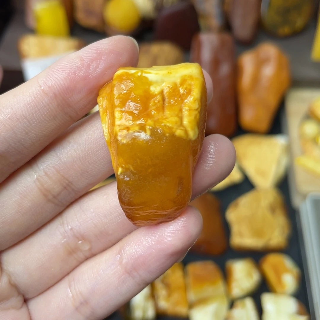 醉***风定制琥珀蜜蜡原石
