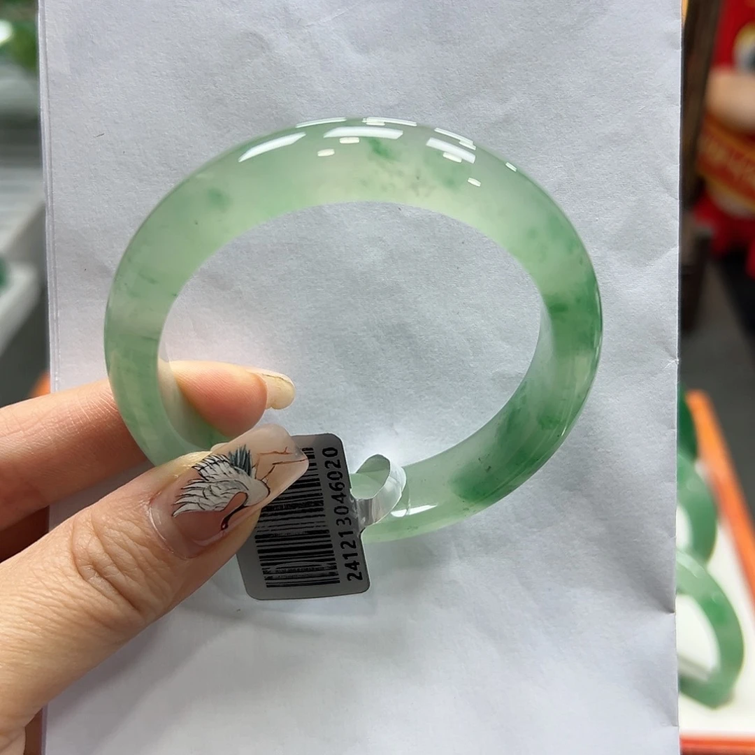 石英质玉手镯未镶嵌小*