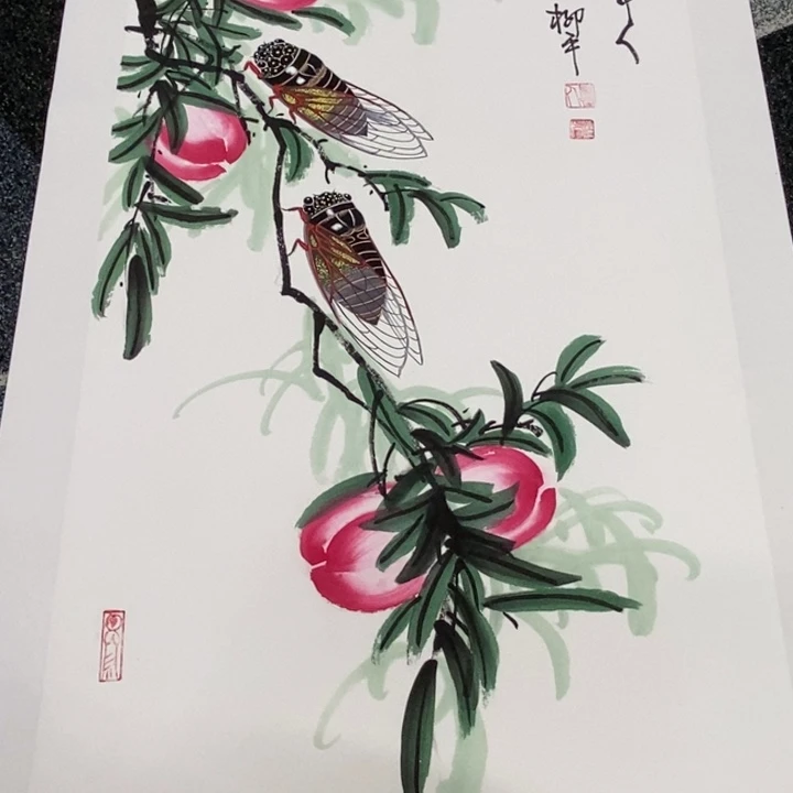 手绘作品等多种形式进行