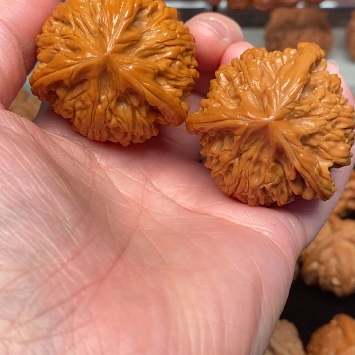 吊坠文玩核桃?**✨文山