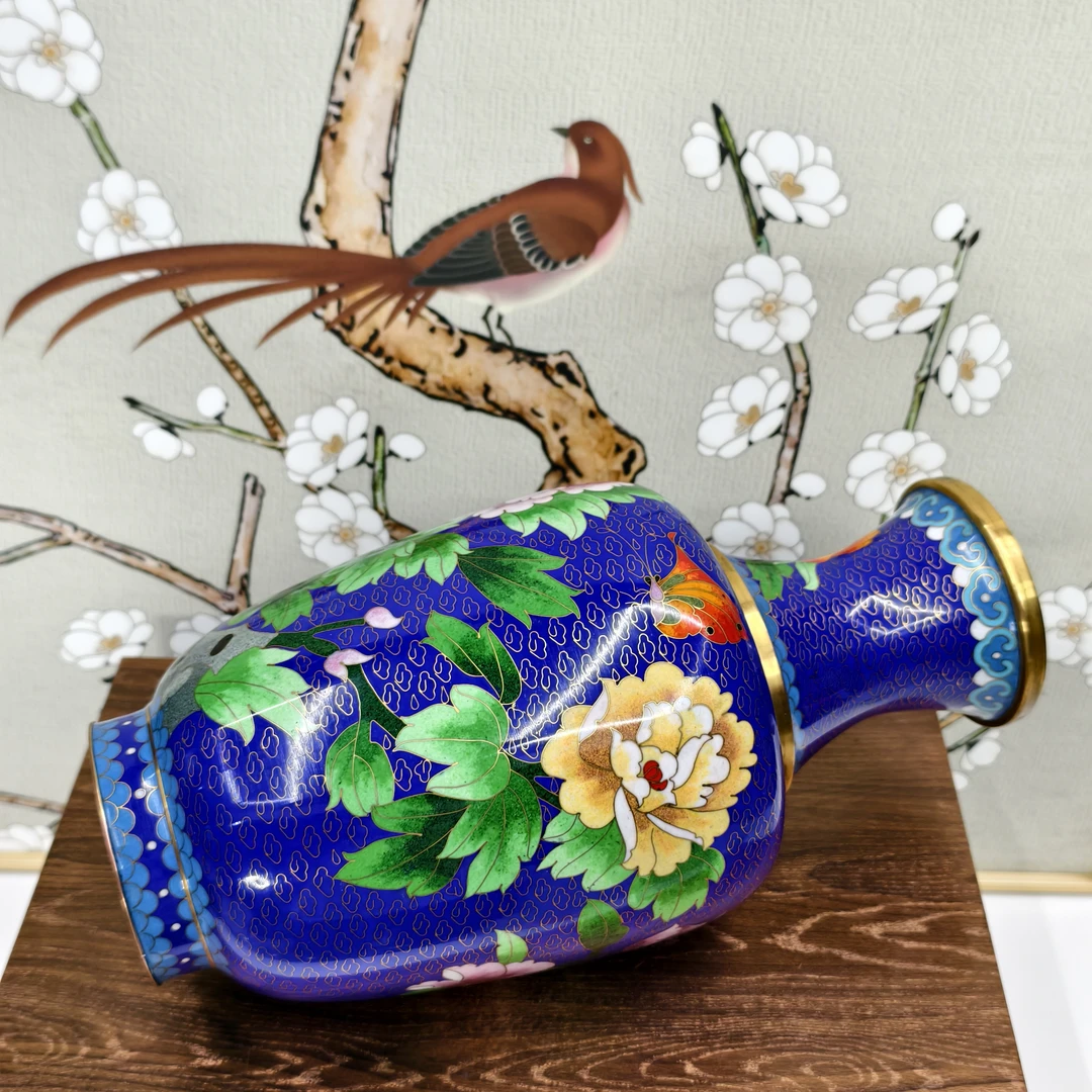 细工景泰蓝花瓶12英寸铜胎掐丝珐琅宝蓝色富贵牡丹纹筒子瓶