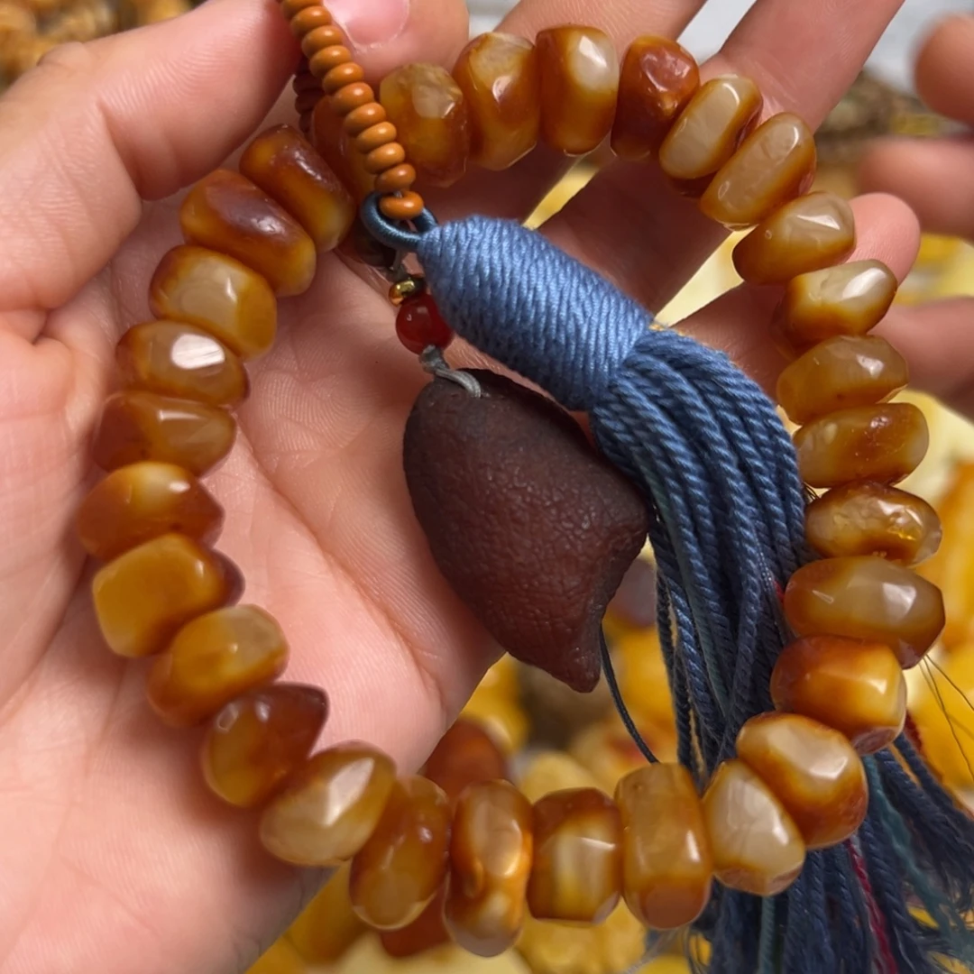 蜜蜡未镶嵌裸石蜜蜡