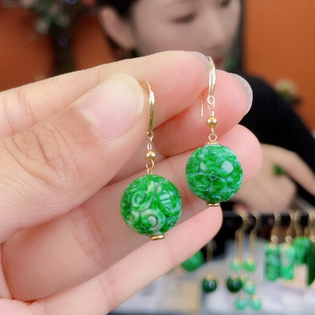 翡翠18K金镶嵌耳饰