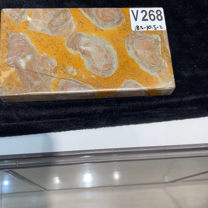 紫砂茶盘履**刻玉化壶承