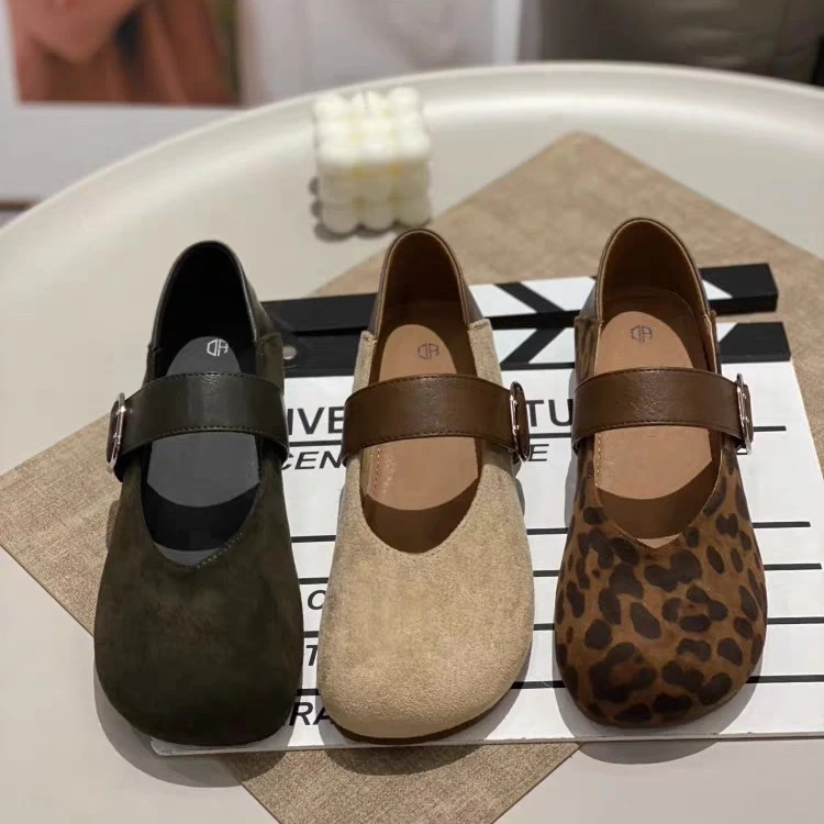 韩版圆头绒面一字带单鞋女2025新款秋季复古豹纹软底玛丽珍小皮鞋