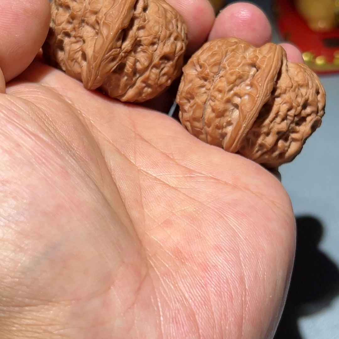 *****瑞麟文玩核桃血麒麟全品 40.40.34