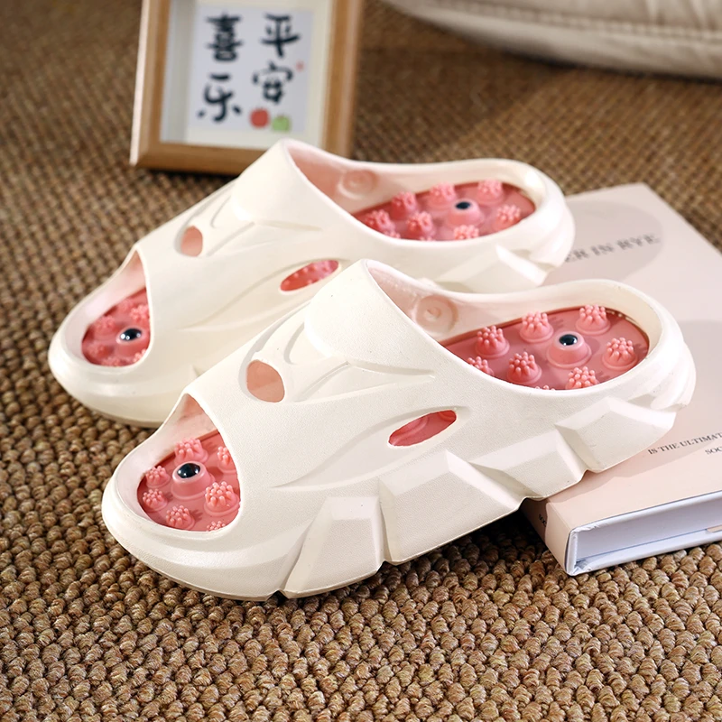 踩屎感足底按摩拖鞋女夏季新款室内防滑指压板足疗鞋外穿养生凉拖