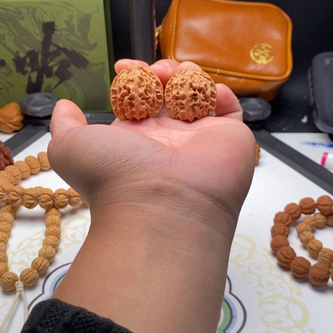 吊坠文玩核桃33全品苹果园