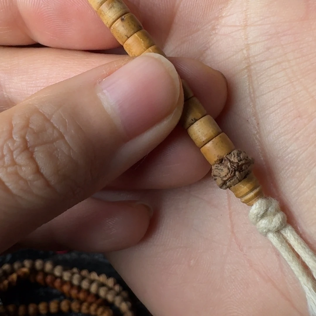 柏香籽/百香籽手串挣****?