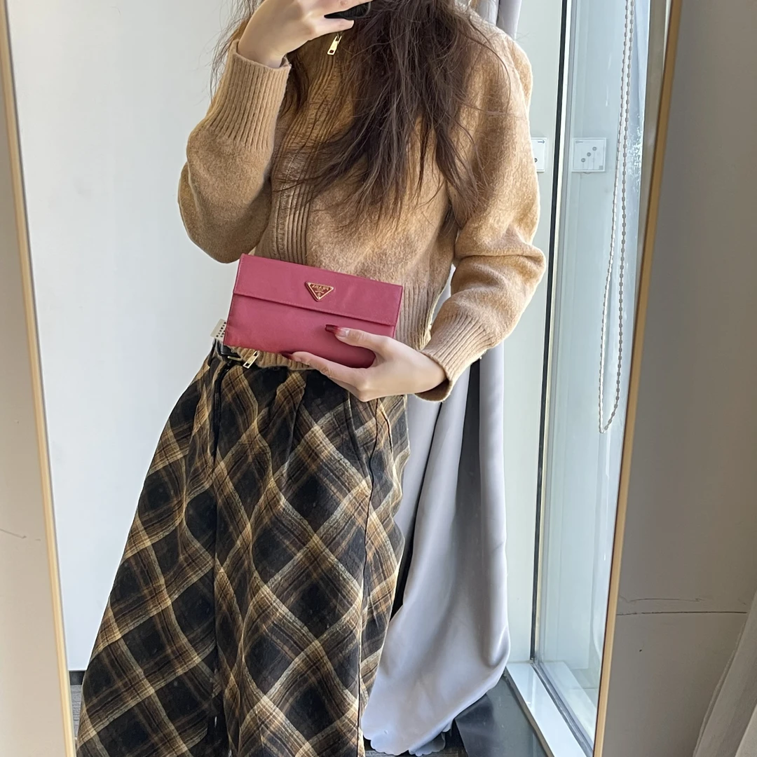 95新 Prada/普拉达 爱夏奢品/普拉达/链条钱包/80632