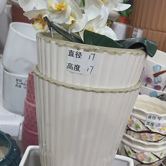 多肉绿植陶瓷花盆9.9包邮，有孔