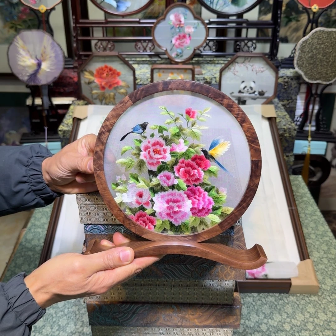 刺绣手工苏绣工艺制作技艺精湛