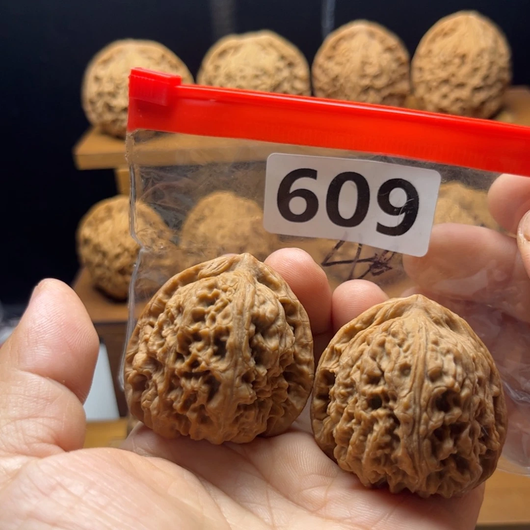 吊坠文玩核桃对歪40