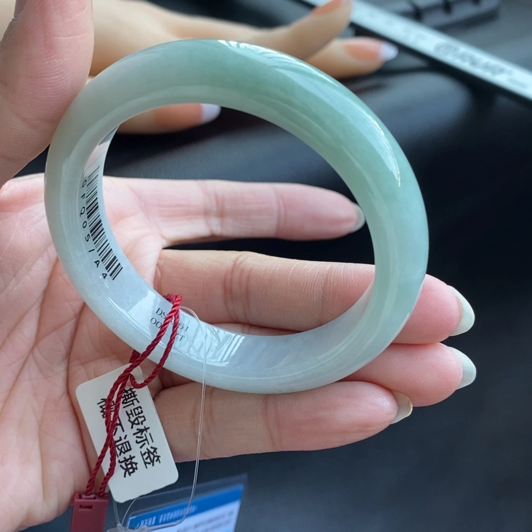 未镶嵌手镯翡翠没****！53正圈