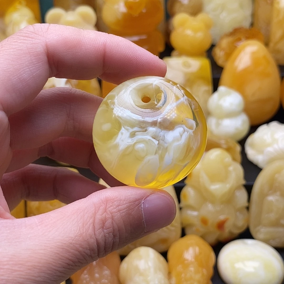 琥珀颈饰未镶嵌琥珀蜜蜡