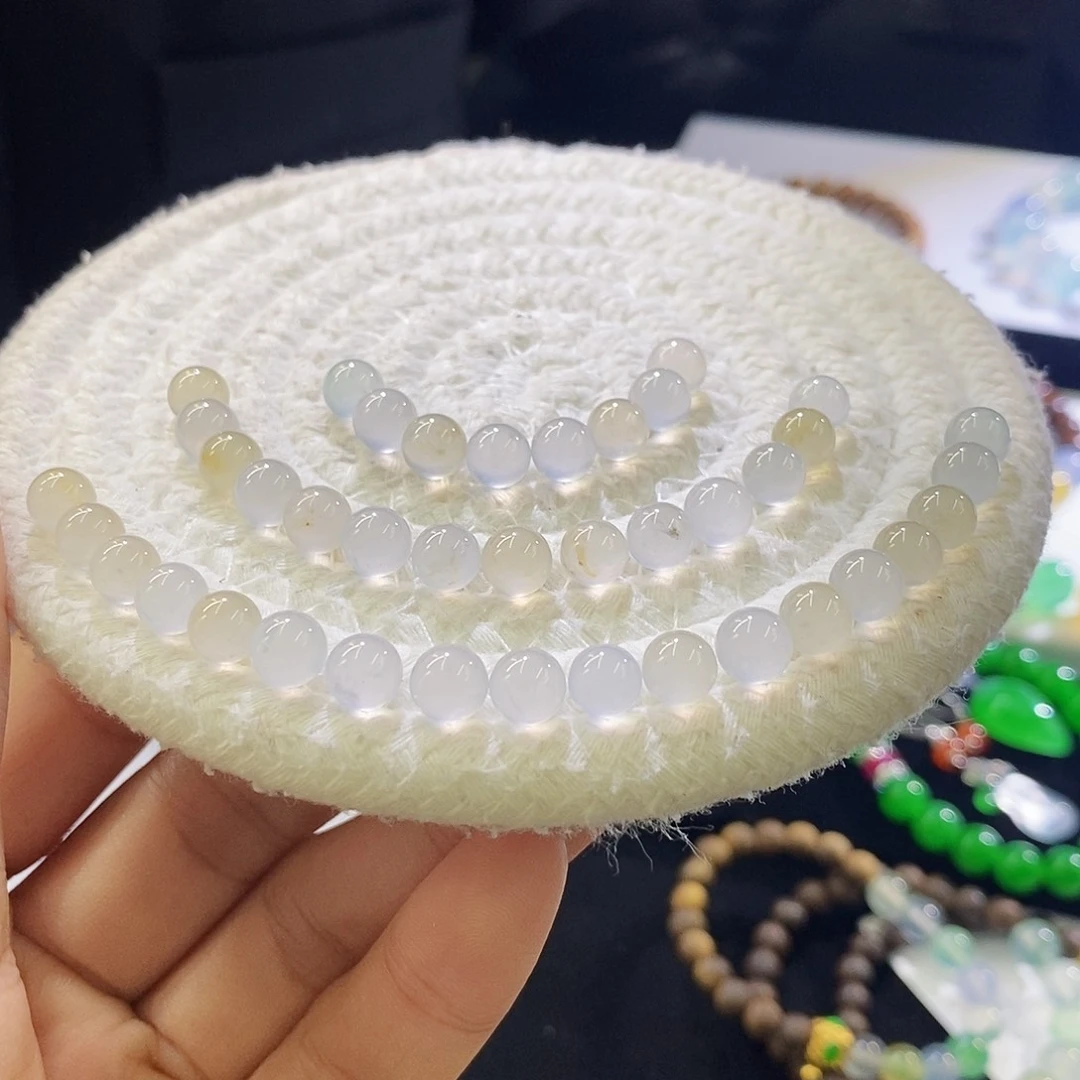 翡翠未镶嵌挂件一组卡6共401颗