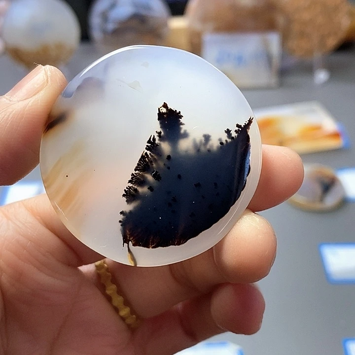 玛瑙/玉髓未镶嵌珠宝半成品