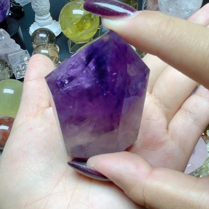 水晶珠宝半成品未镶嵌乌拉圭紫水晶