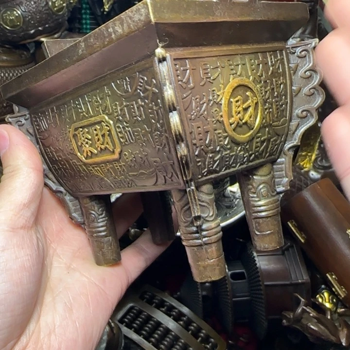 铜器把玩摆件链接