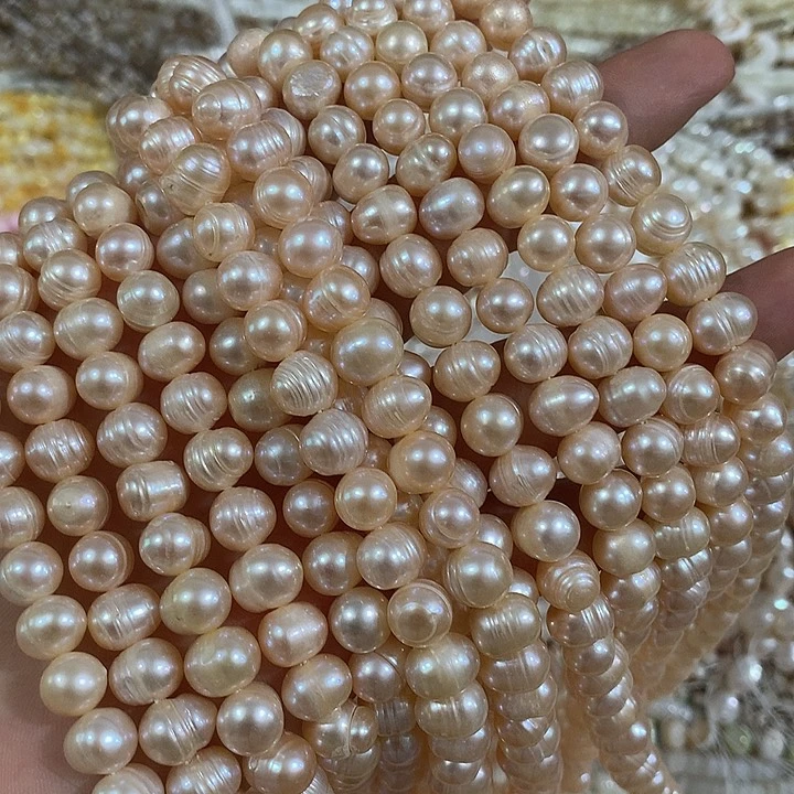 一条8mm左右天然香槟金珍珍