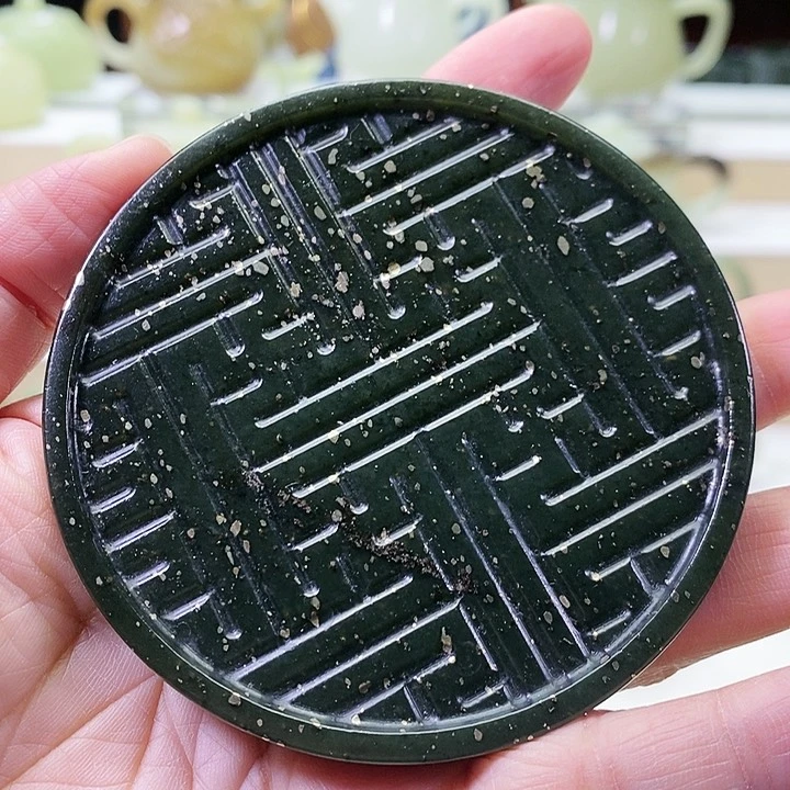 和田玉未镶嵌挂件杯垫