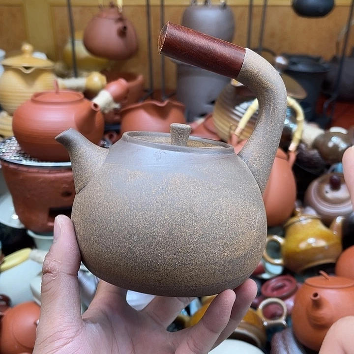 瓷片不是因为她对他不喜欢