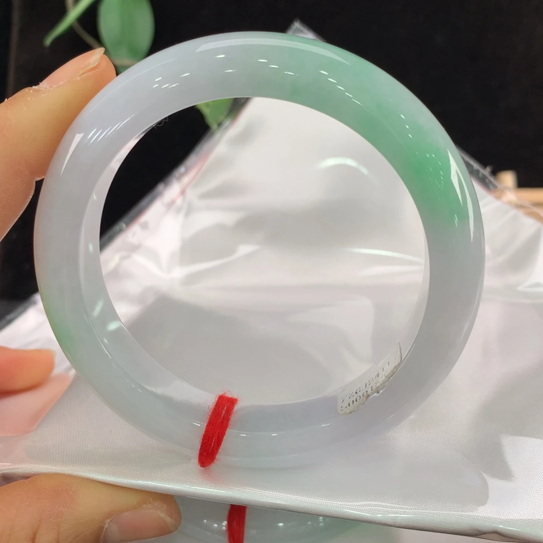 翡翠手镯未镶嵌111-0133