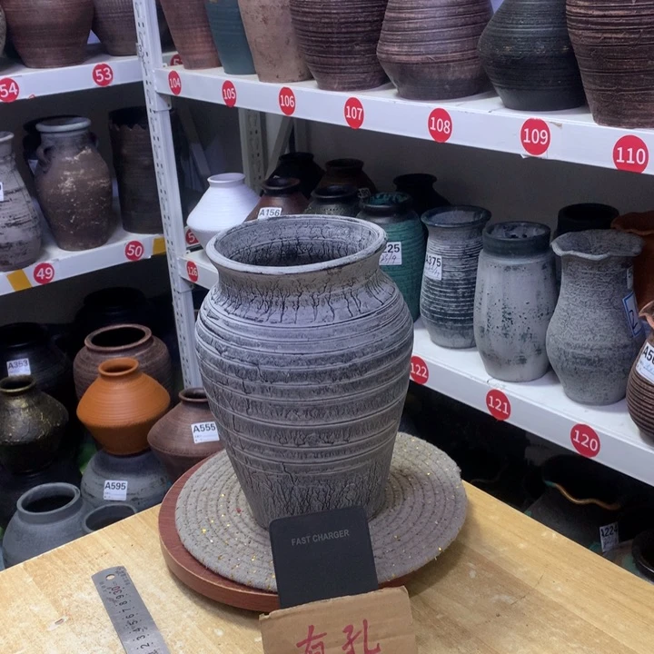 【闪购商品】红陶粗糙盆有孔高23口13