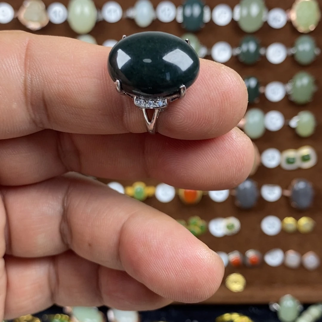 和田玉（青玉）戒指合金