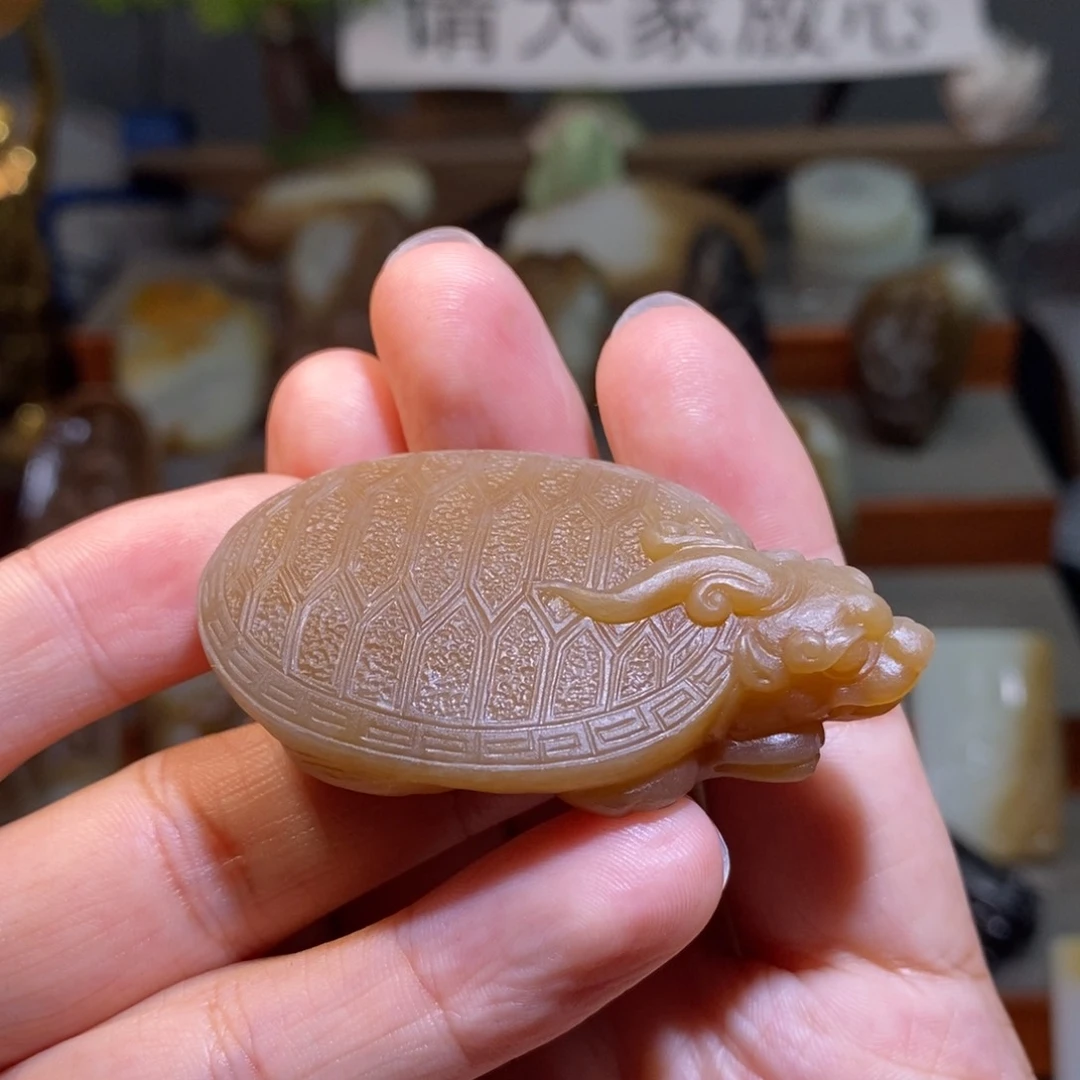 定制和田玉且末糖龙龟