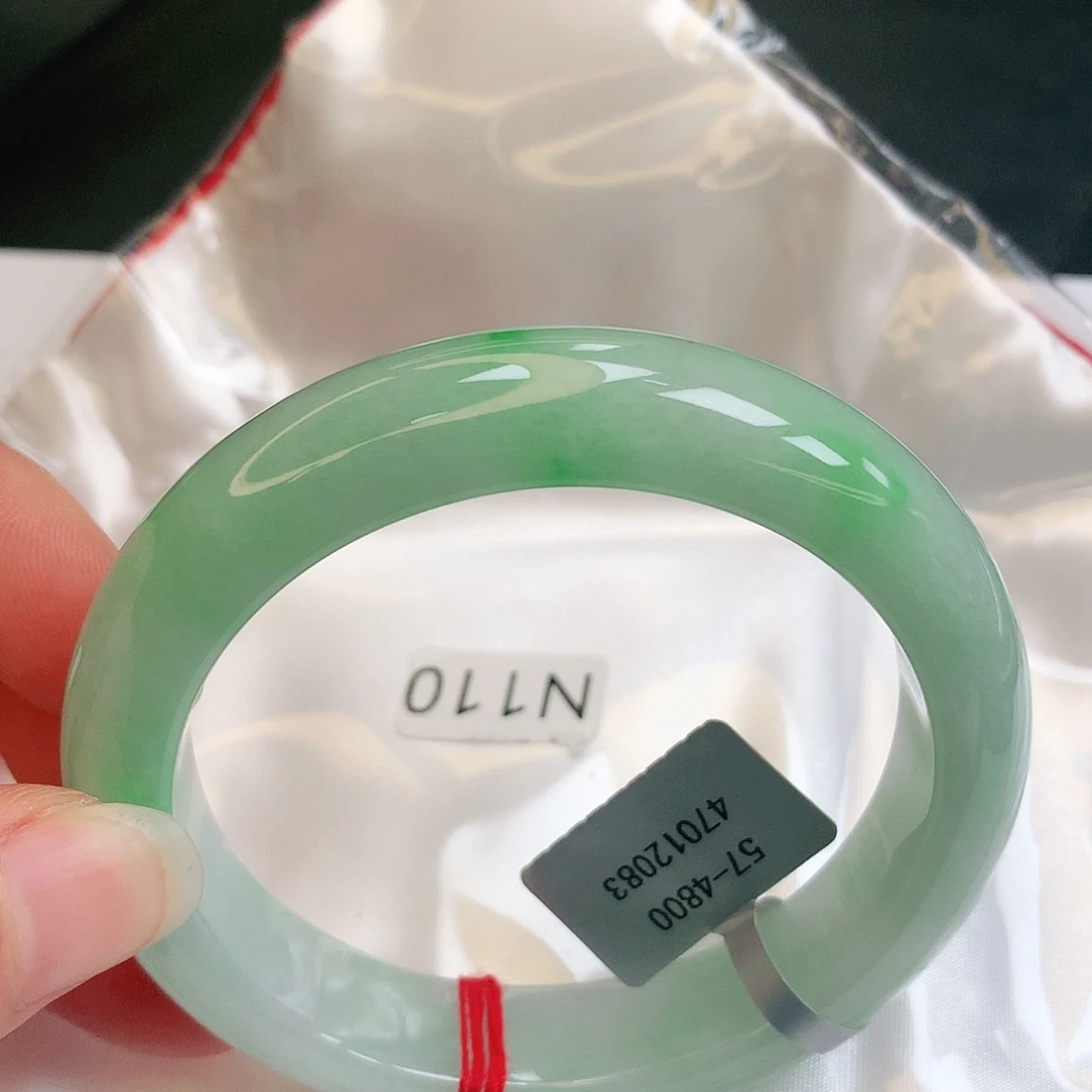 【闪购商品】翡翠手镯未镶嵌缅甸天然a货翡翠
