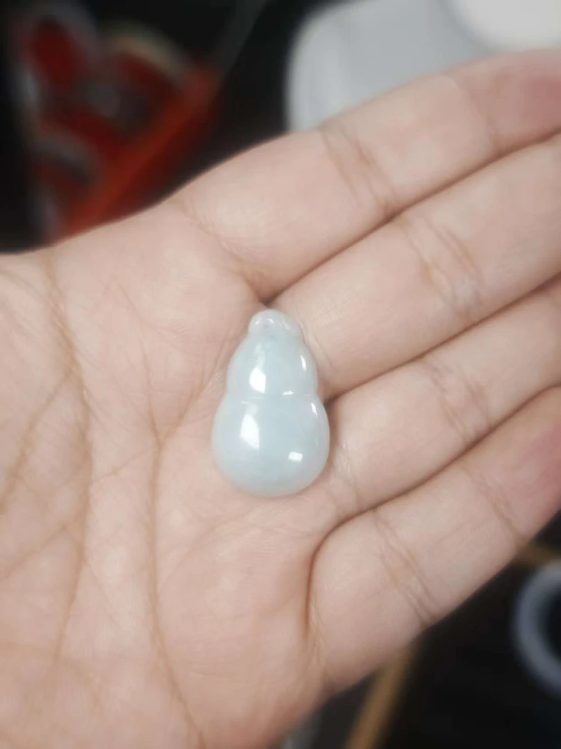 翡翠吊坠多样性随机发货