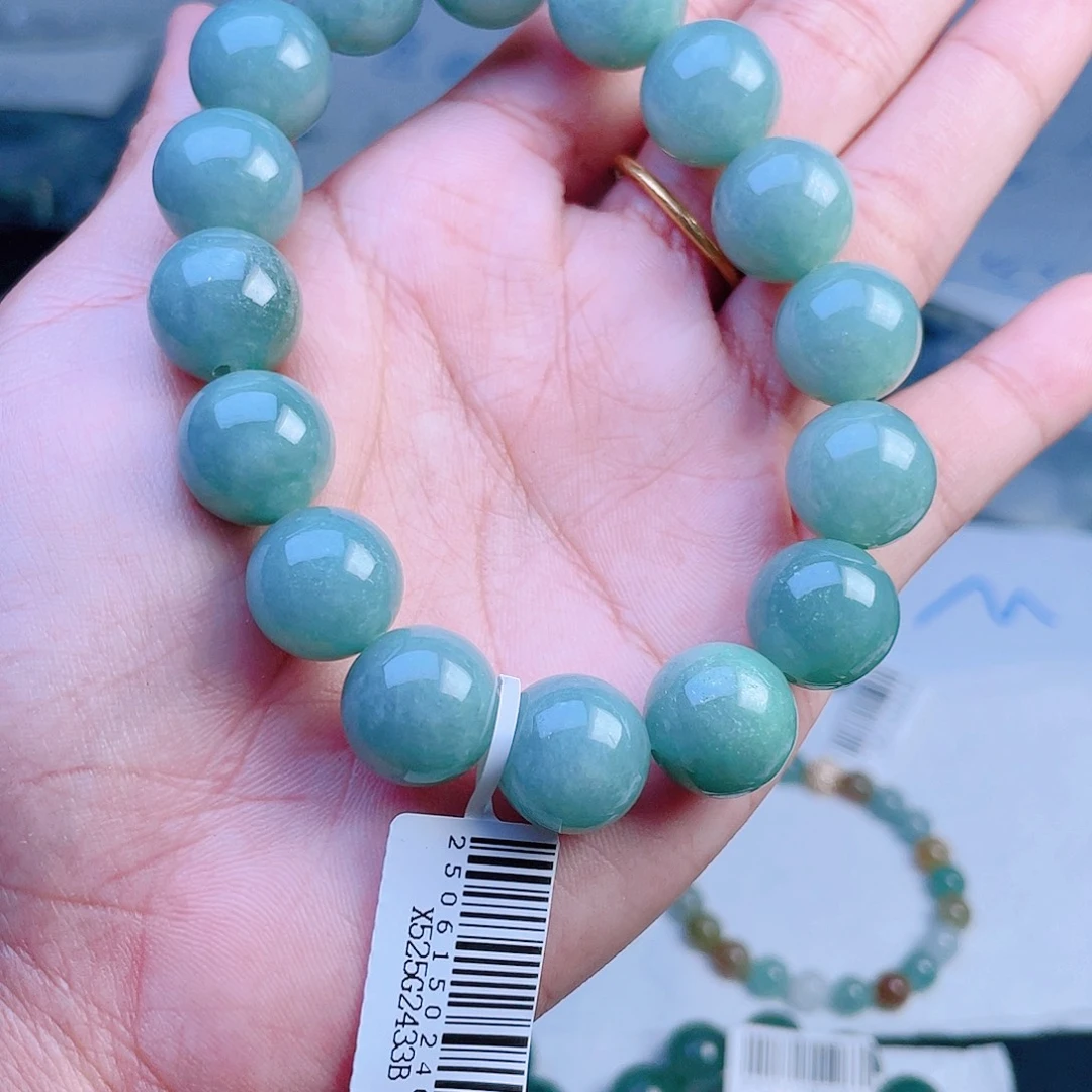 定制翡翠未镶嵌珠串