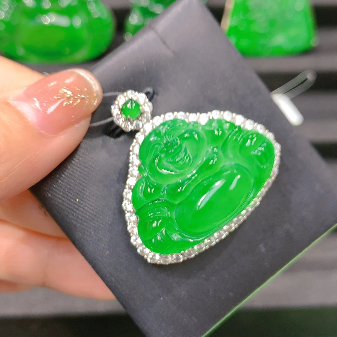 翡翠吊坠(赠链)银S925镶嵌0085