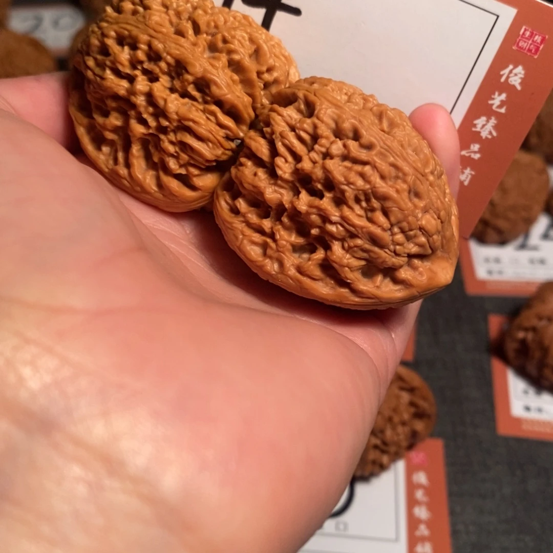 吊坠文玩核桃南疆石14