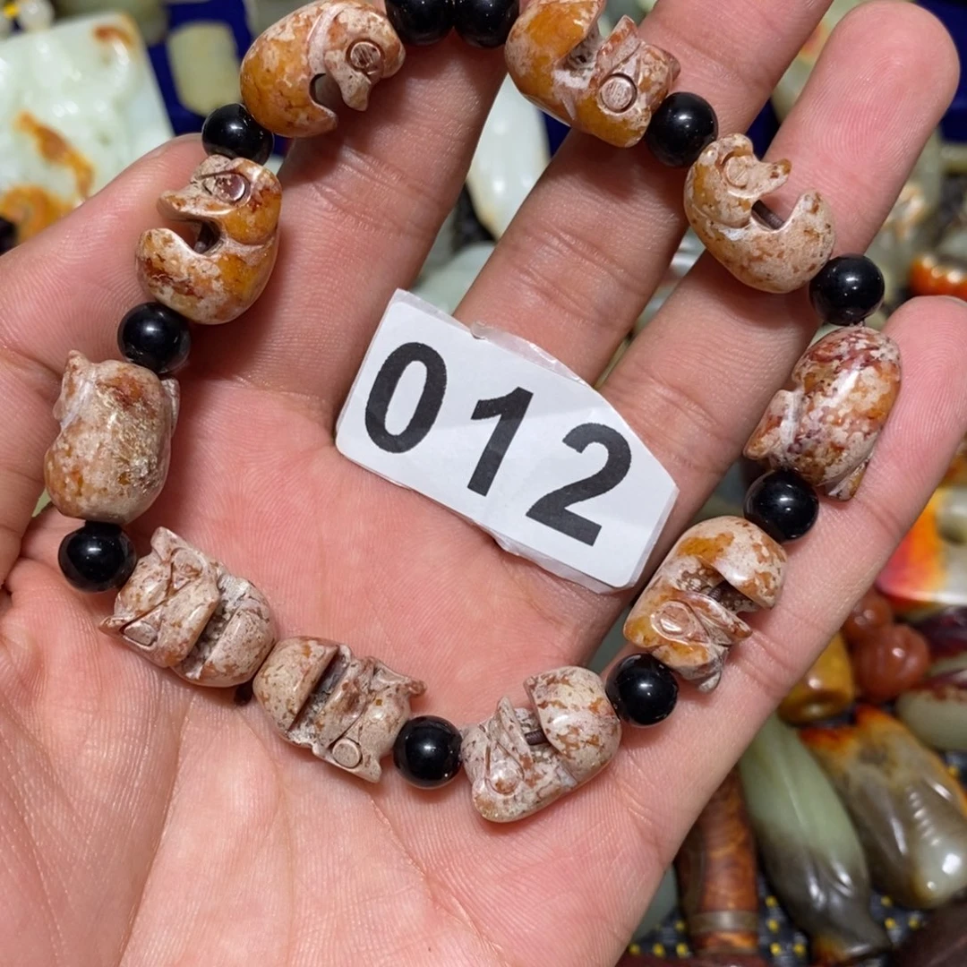 和田玉（糖玉）挂件未镶嵌