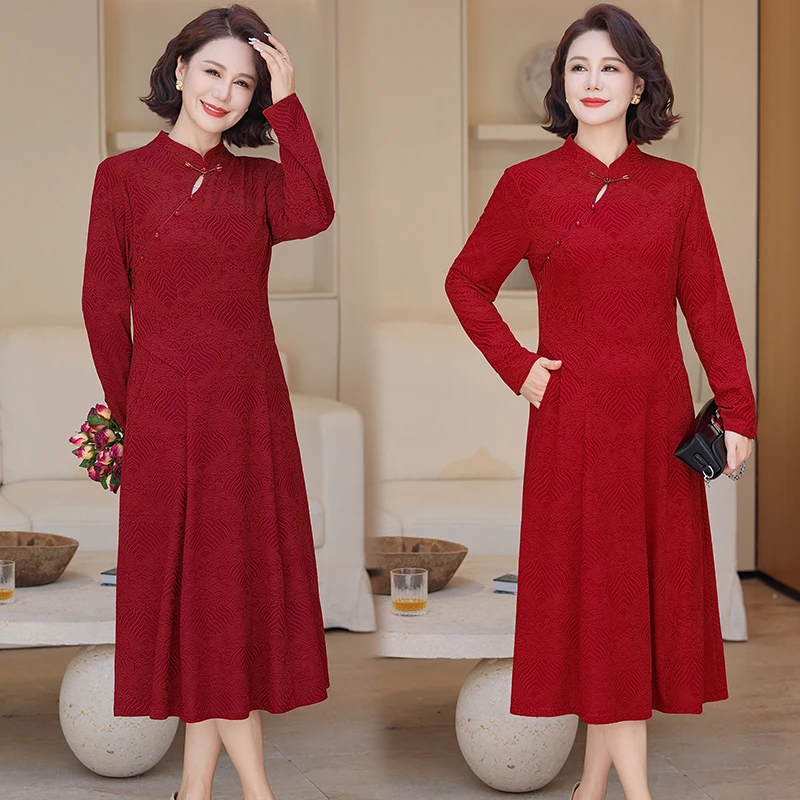 妈妈秋装礼服连衣裙喜婆婆婚宴装2025新款中老年女装中式结婚裙子