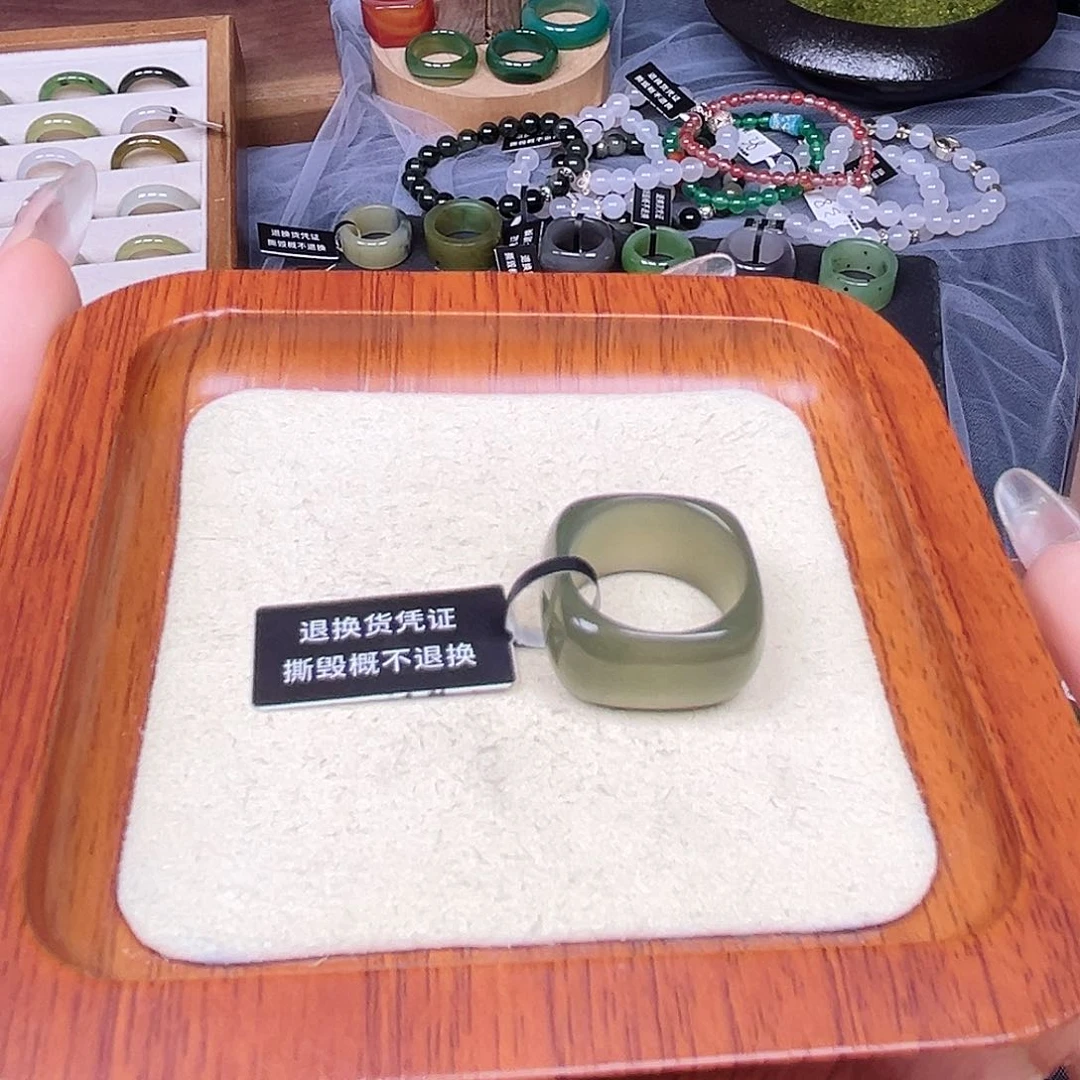 丹****和田玉戒指未镶嵌14号