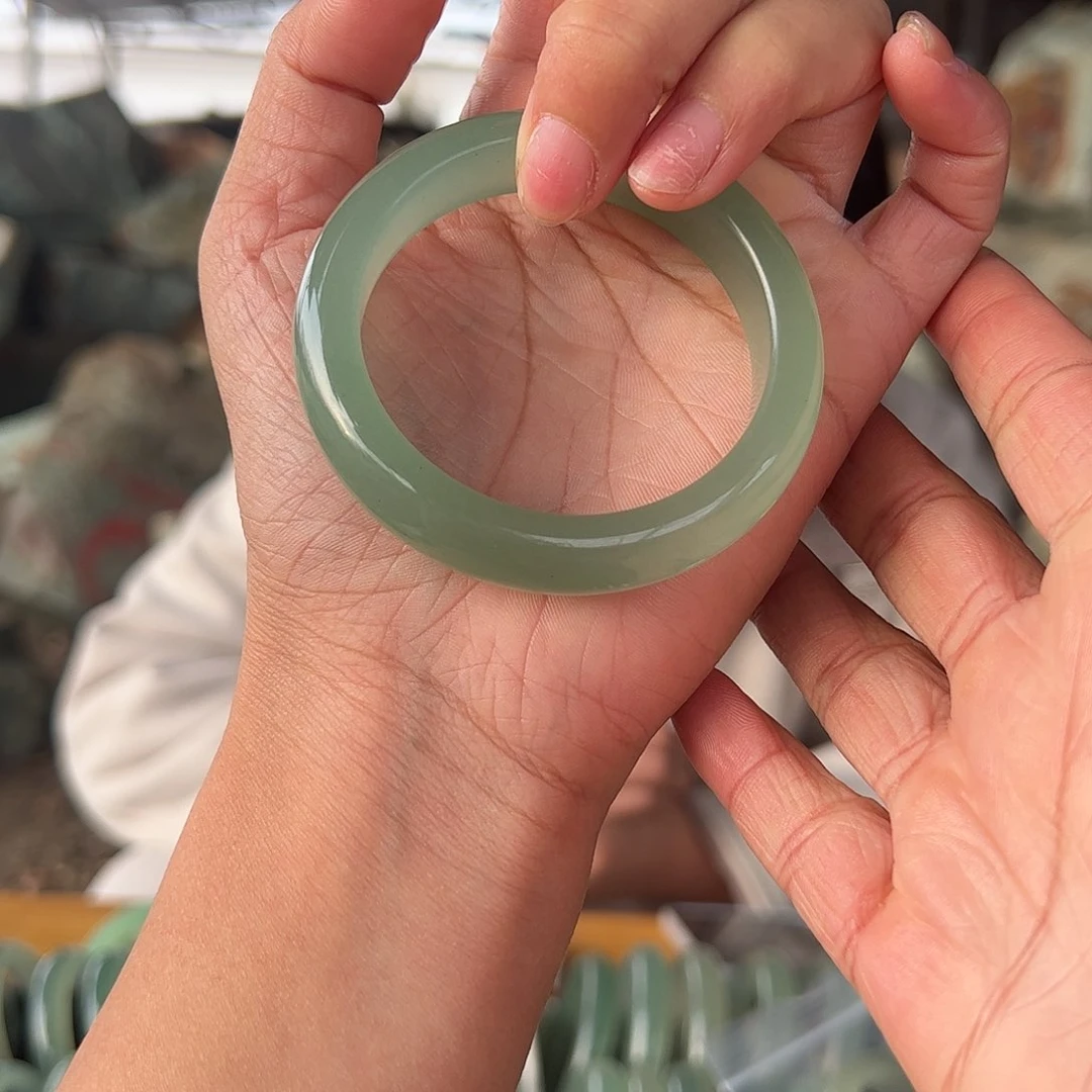 绿东陵冰晴水手镯