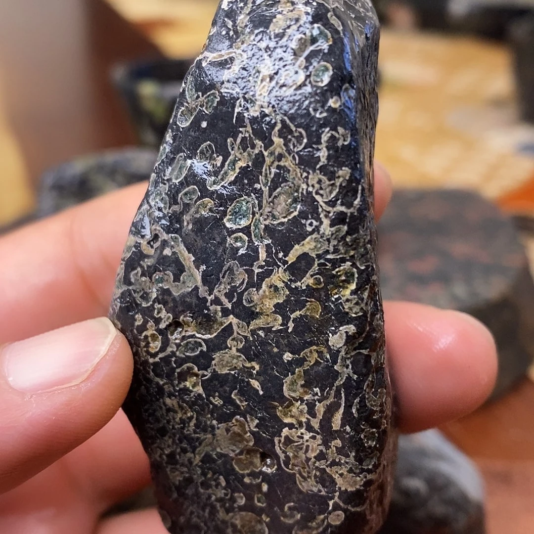 豫石匠梅花玉小鼻嘎随形手把压书石茶宠